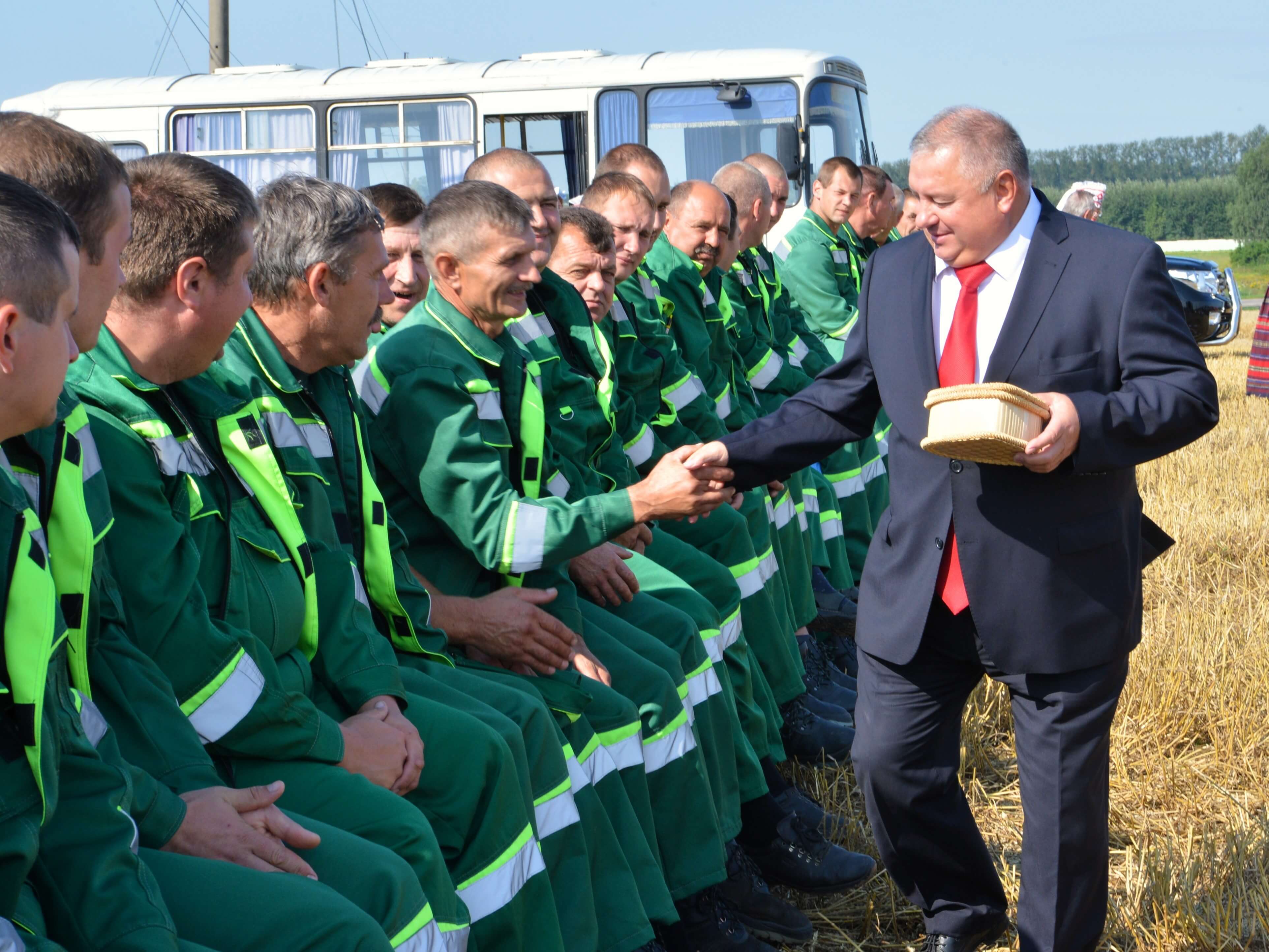 Жизнь в агрокомбинате